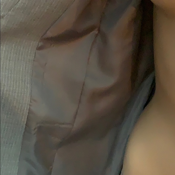 BNWOT! NY&CO Gray pin stripe blazer! Street Style! - Picture 5 of 8